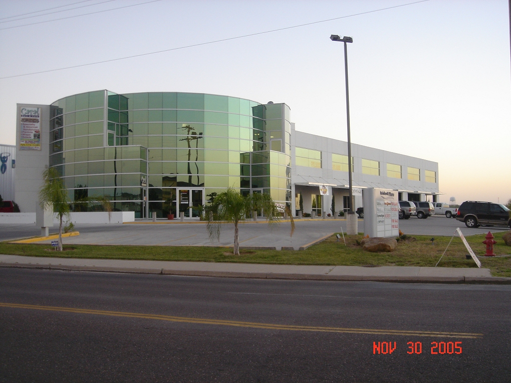 Image 1 of 12  -  476 kB